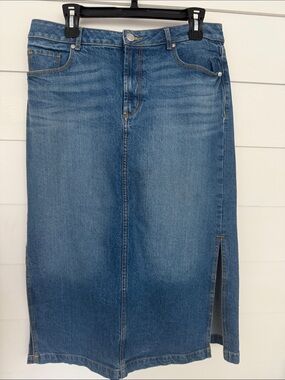 LOFT Blue Denim Pencil Skirt